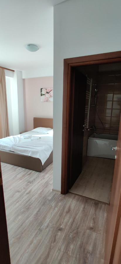 Nor Apartments Summerland Mamaia Dış mekan fotoğraf