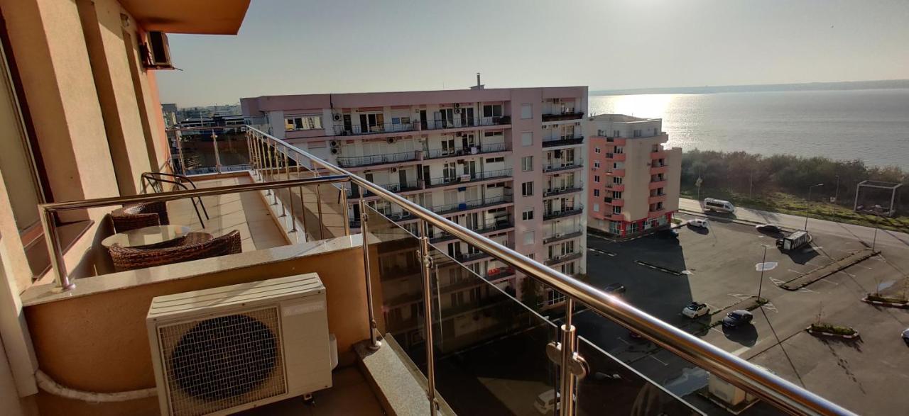 Nor Apartments Summerland Mamaia Dış mekan fotoğraf