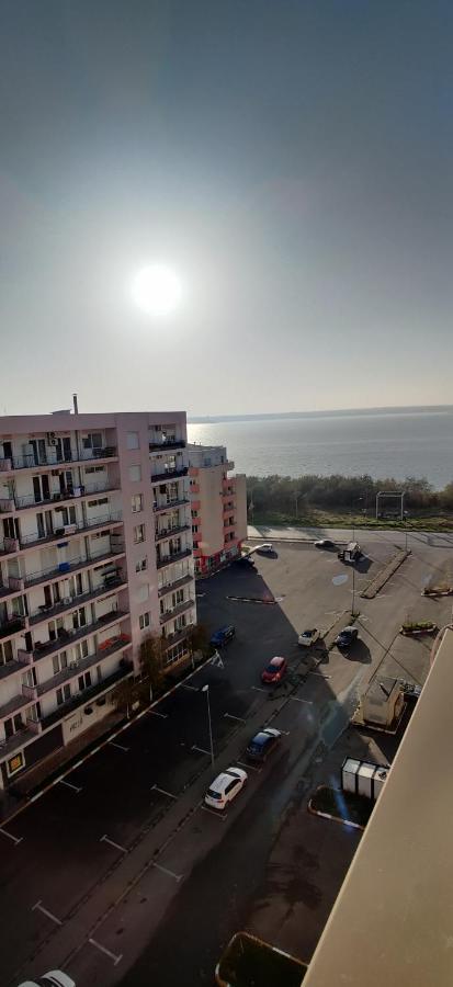 Nor Apartments Summerland Mamaia Dış mekan fotoğraf